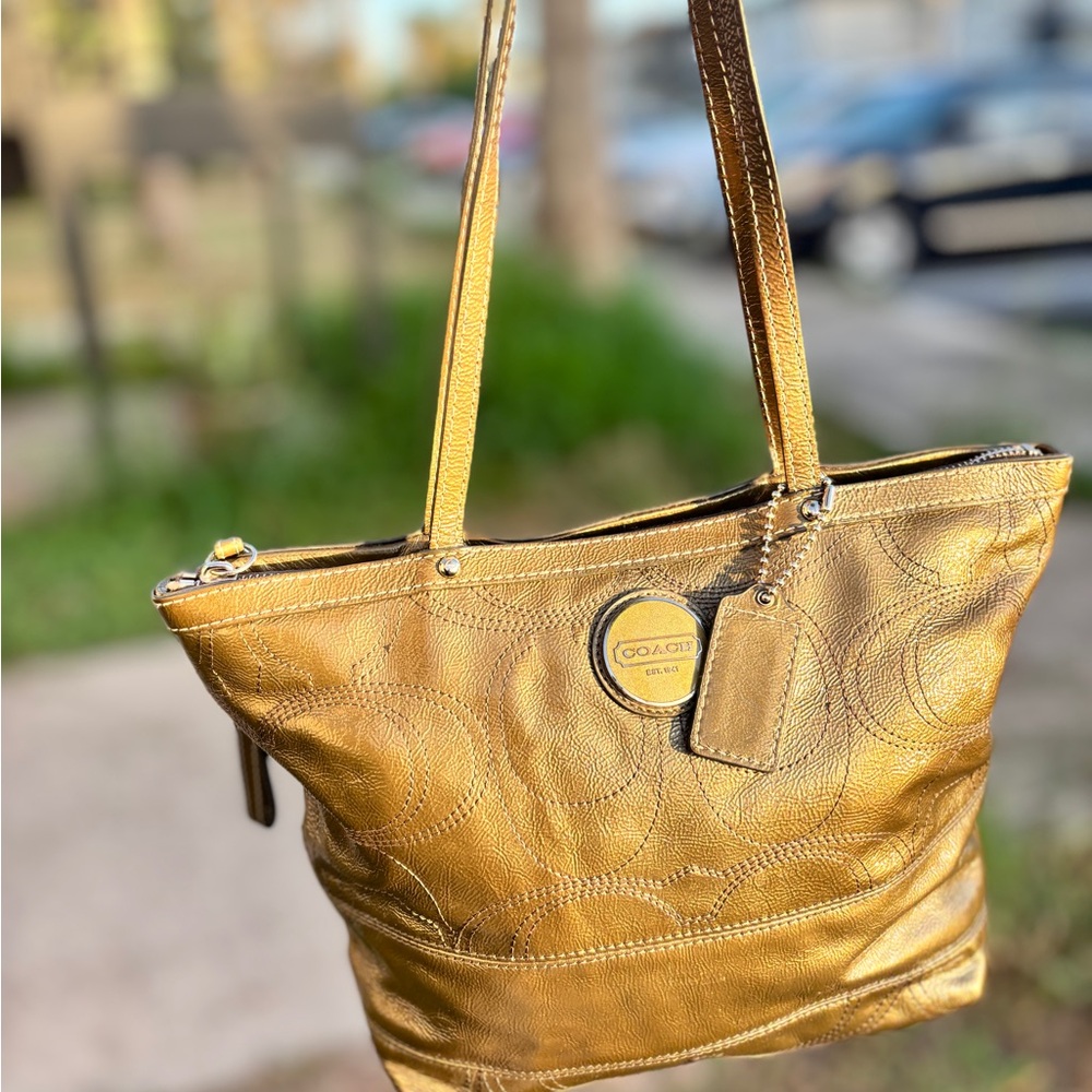 Coach Olive Green Women's Tote Bag
